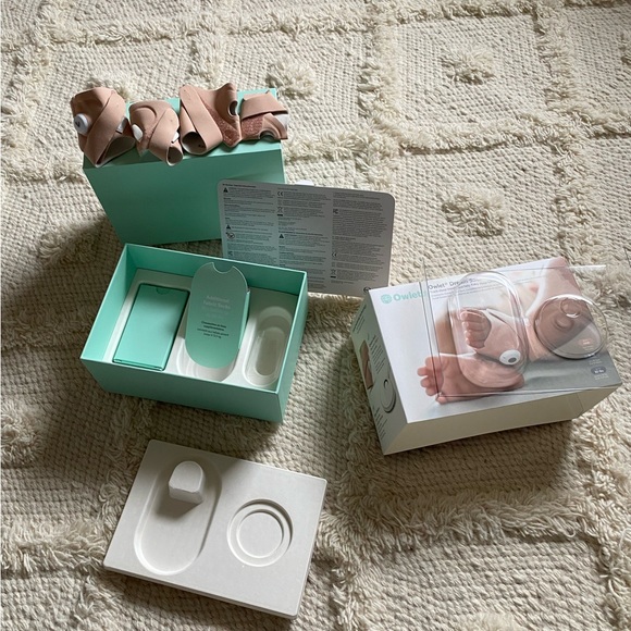 Owlet Sock Monitor - Picture 3 of 4